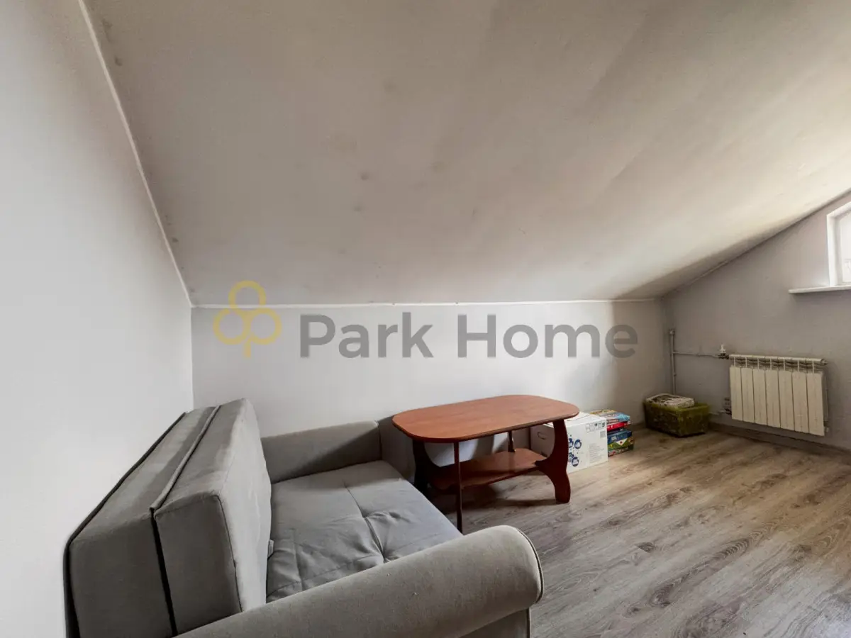 Dom na sprzedaż - spokojna okolica - Wieszczyczyn