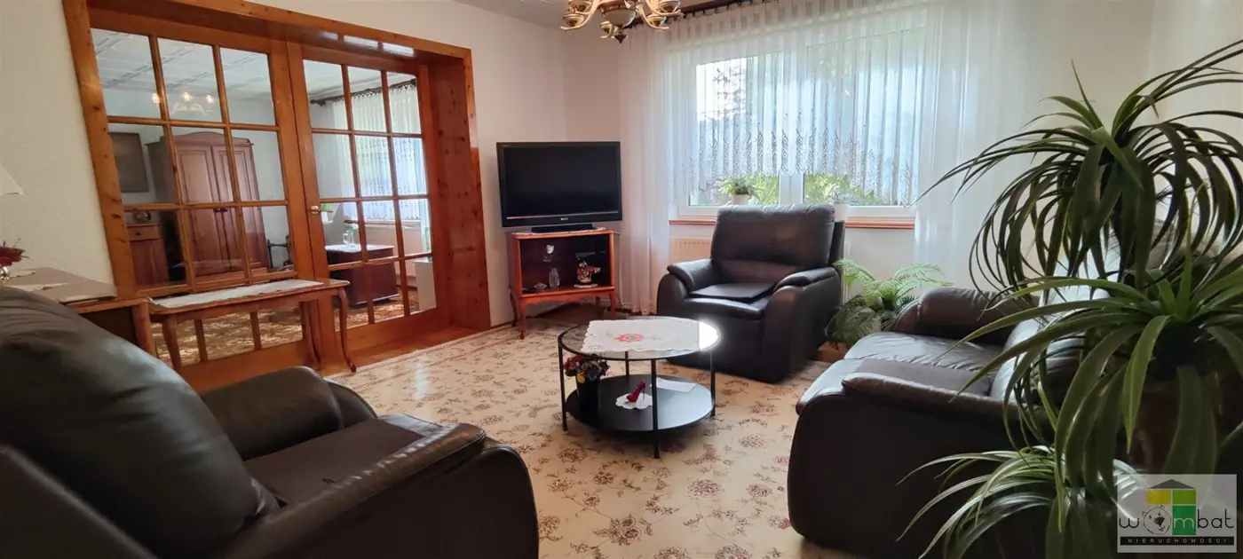 Dom na sprzedaż, 677m2