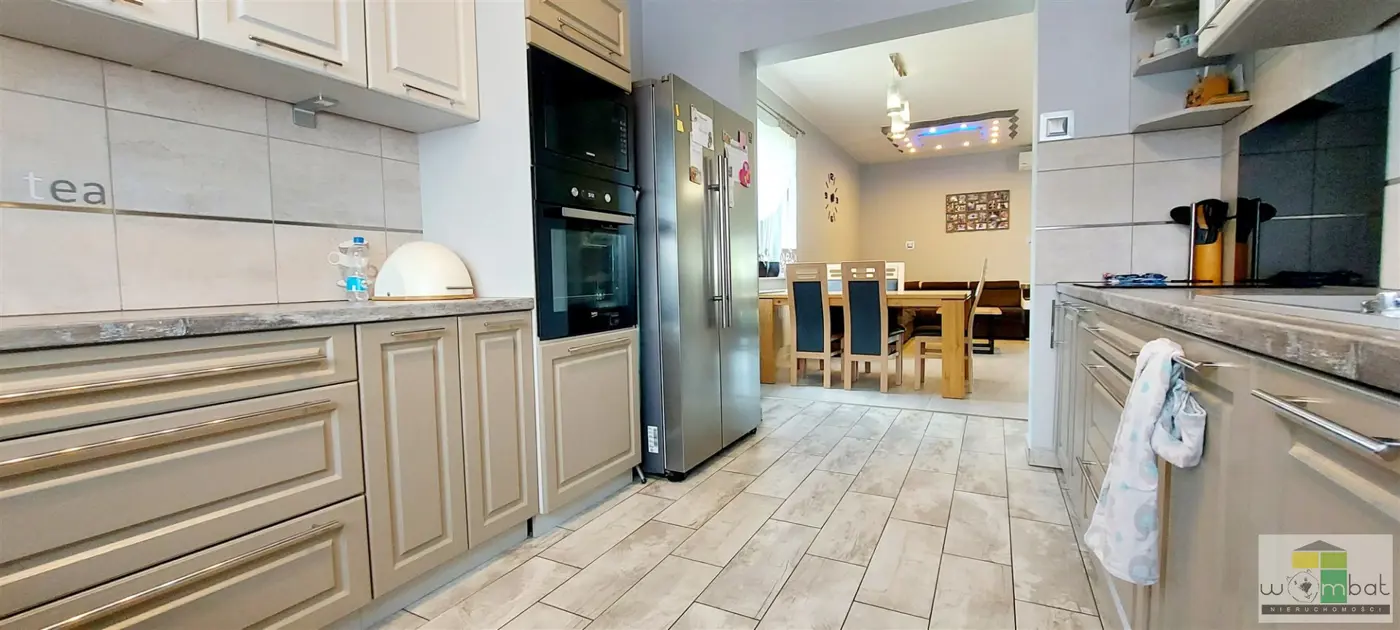 Atrakcyjny dom z ogrodem