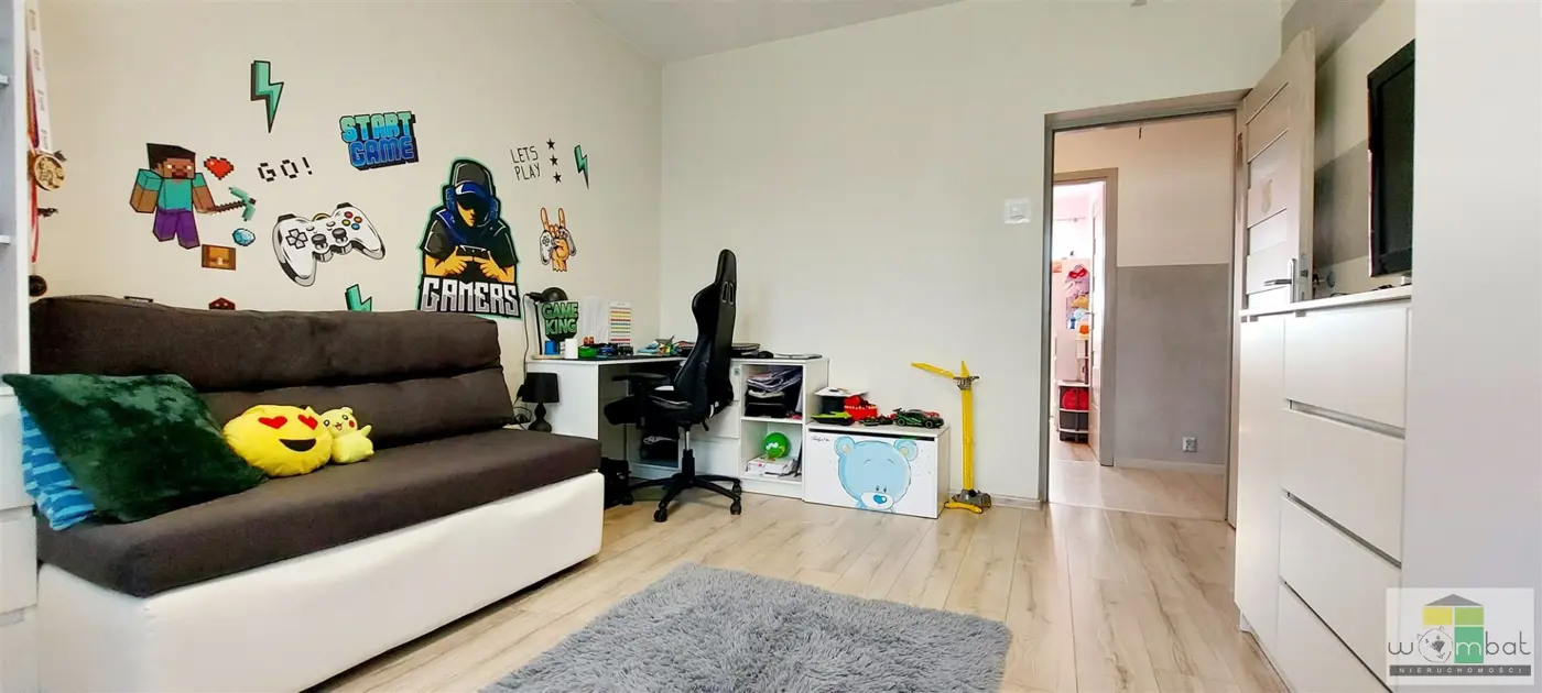 Atrakcyjny dom z ogrodem