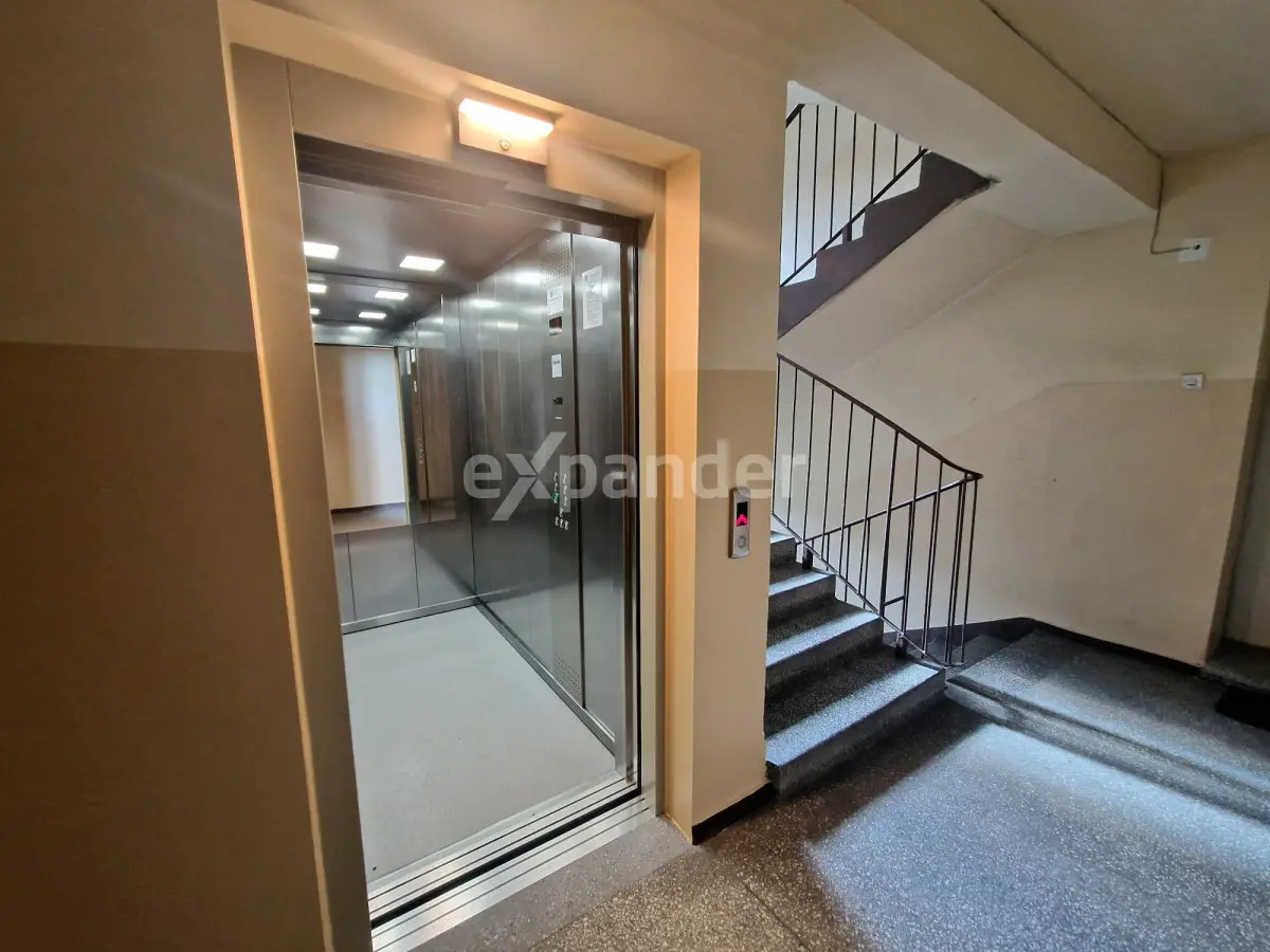 3 pokoje/1991r/Wydział Architektury