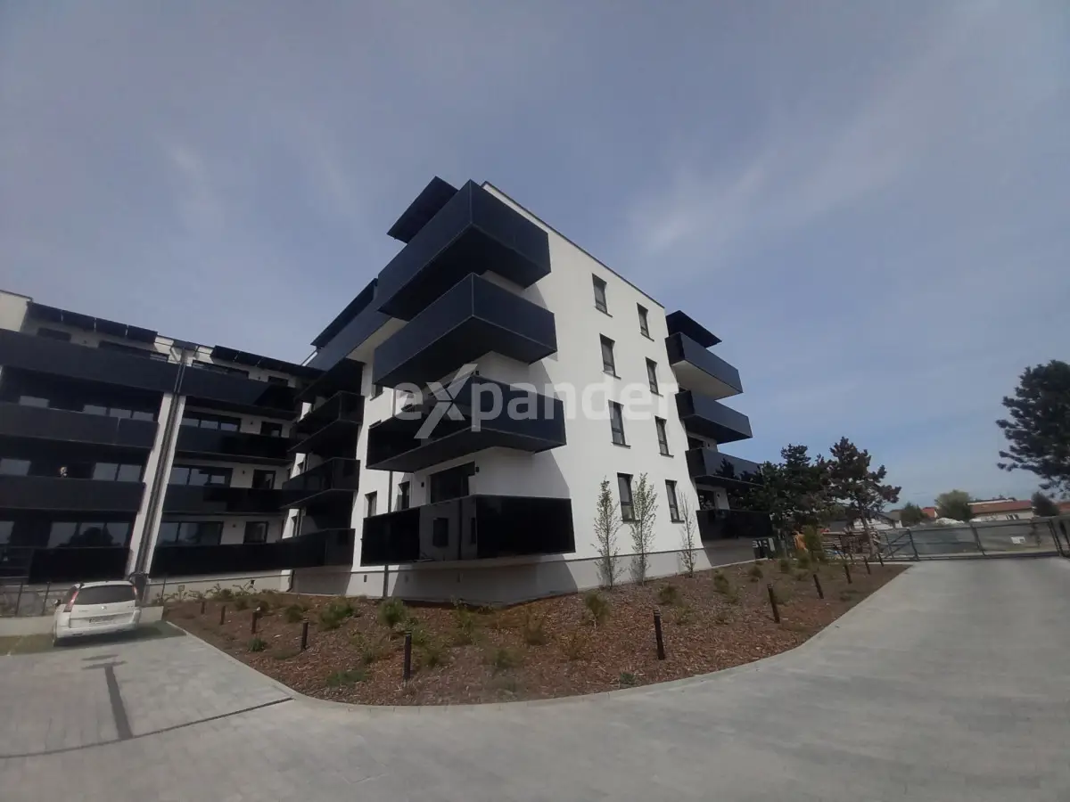 OKAZJA 3 POKOJE 70,70 M2 DUŻY OGRÓD