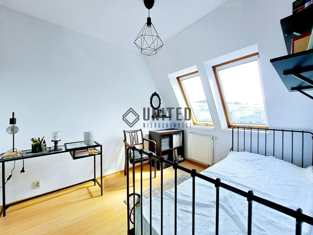 Okolie ul. Życzliwej 2-poziom/Rozkład/Balkon