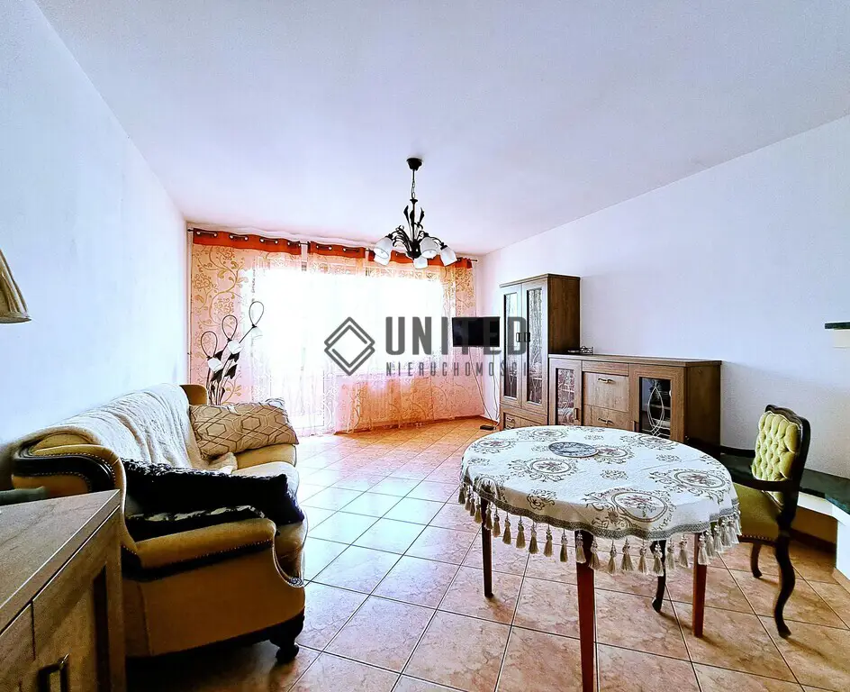 Okolie ul. Życzliwej 2-poziom/Rozkład/Balkon