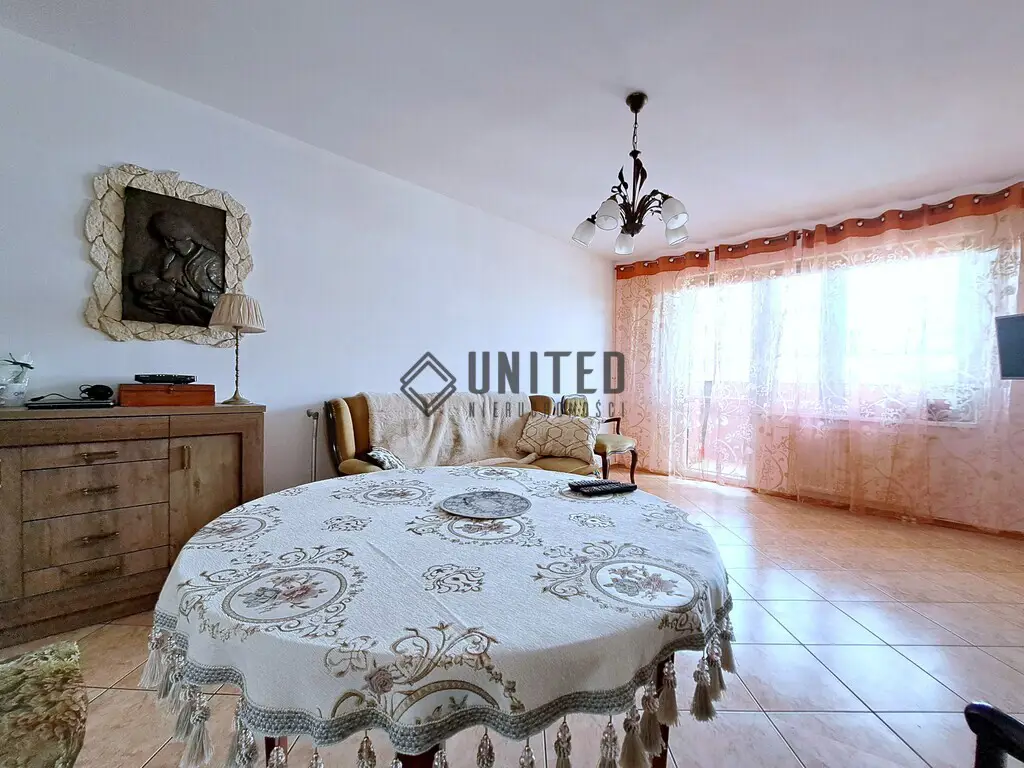 Okolie ul. Życzliwej 2-poziom/Rozkład/Balkon