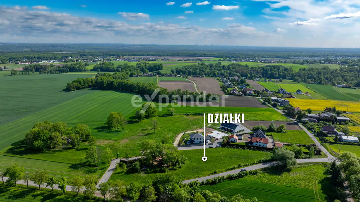 Działka wśród terenów zielonych z ładnymi widokami