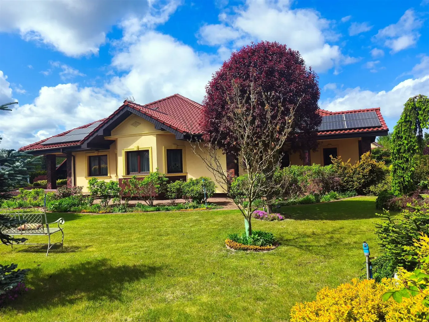 Rezydencja w otulinie lasu