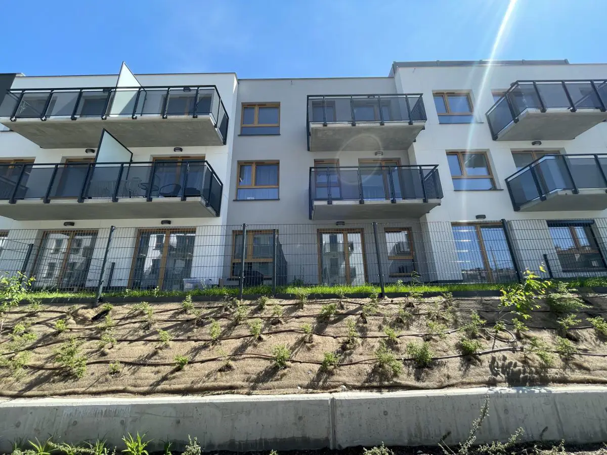 Gotowe mieszkanie z ogródkiem dla rodziny