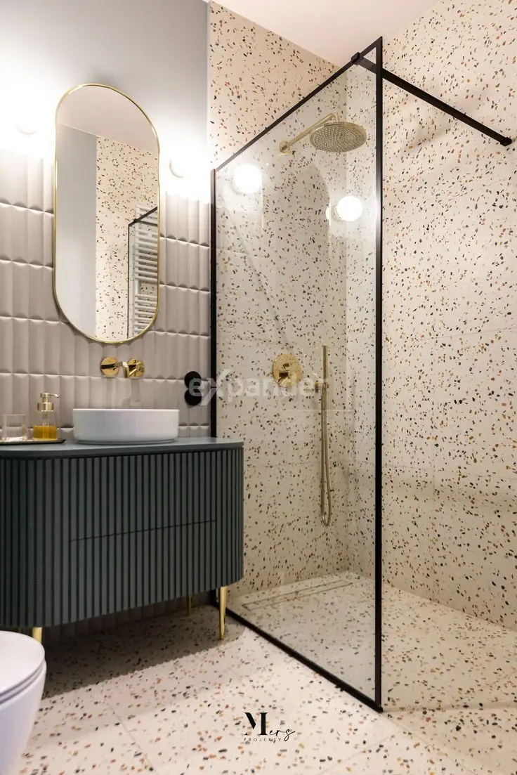 Na sprzedaż 3-pokojowe mieszkanie z tarasem.