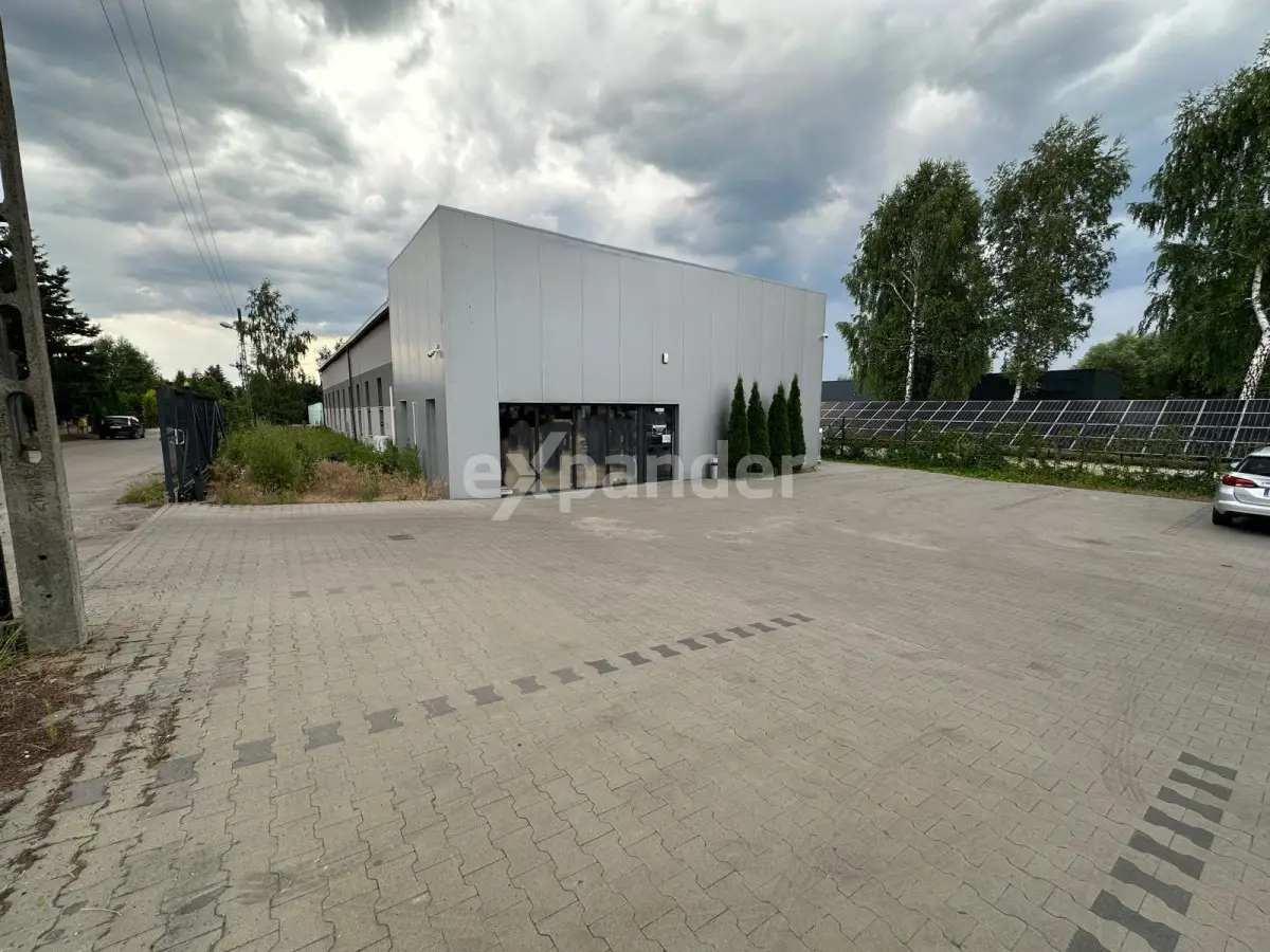 Nowoczesne hale sprzedażowe i magazynowe