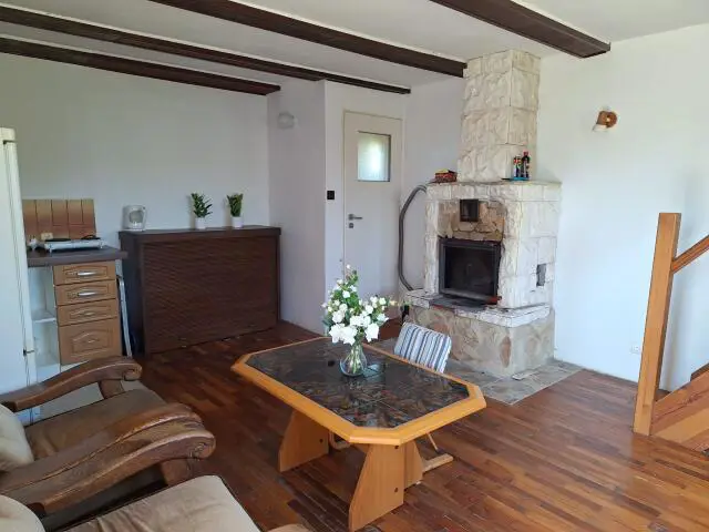 Działka letniskowo-rekreacyjna na obrzeżach miasta