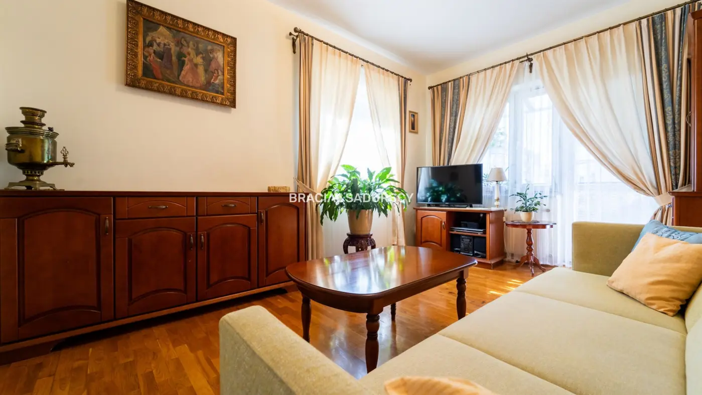 2pok 50m2 Prądnik Czerwony z 2 balkonami i garażem