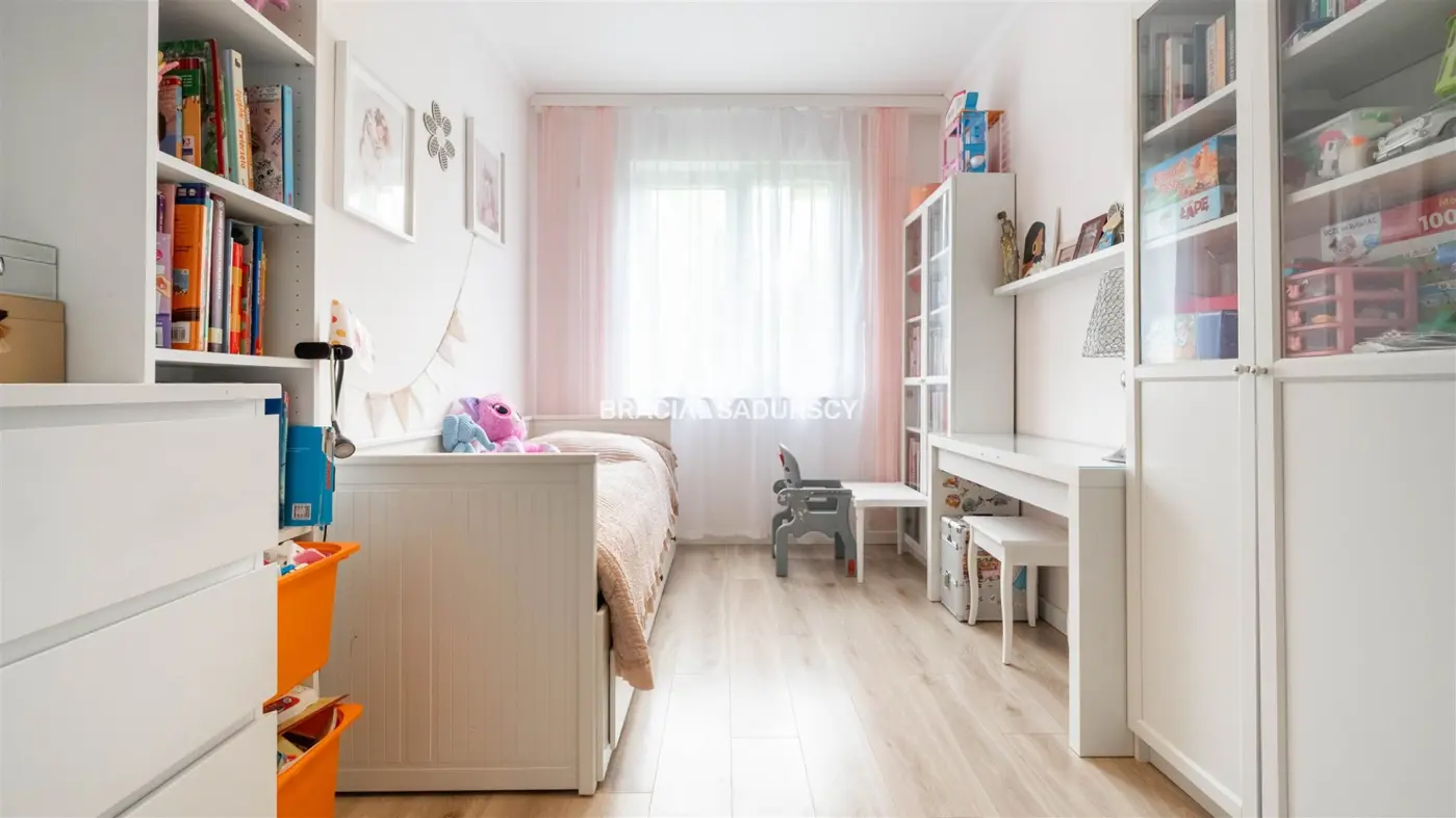 SEGMENT DOMU Z OGRÓDKIEM