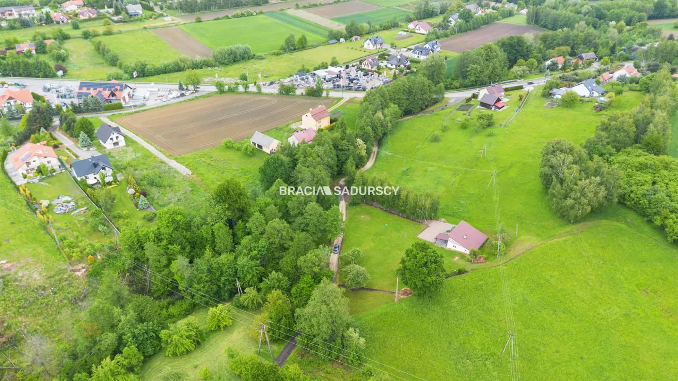 Gospodarstwo około 2 ha w Łazanach gm.Biskupice