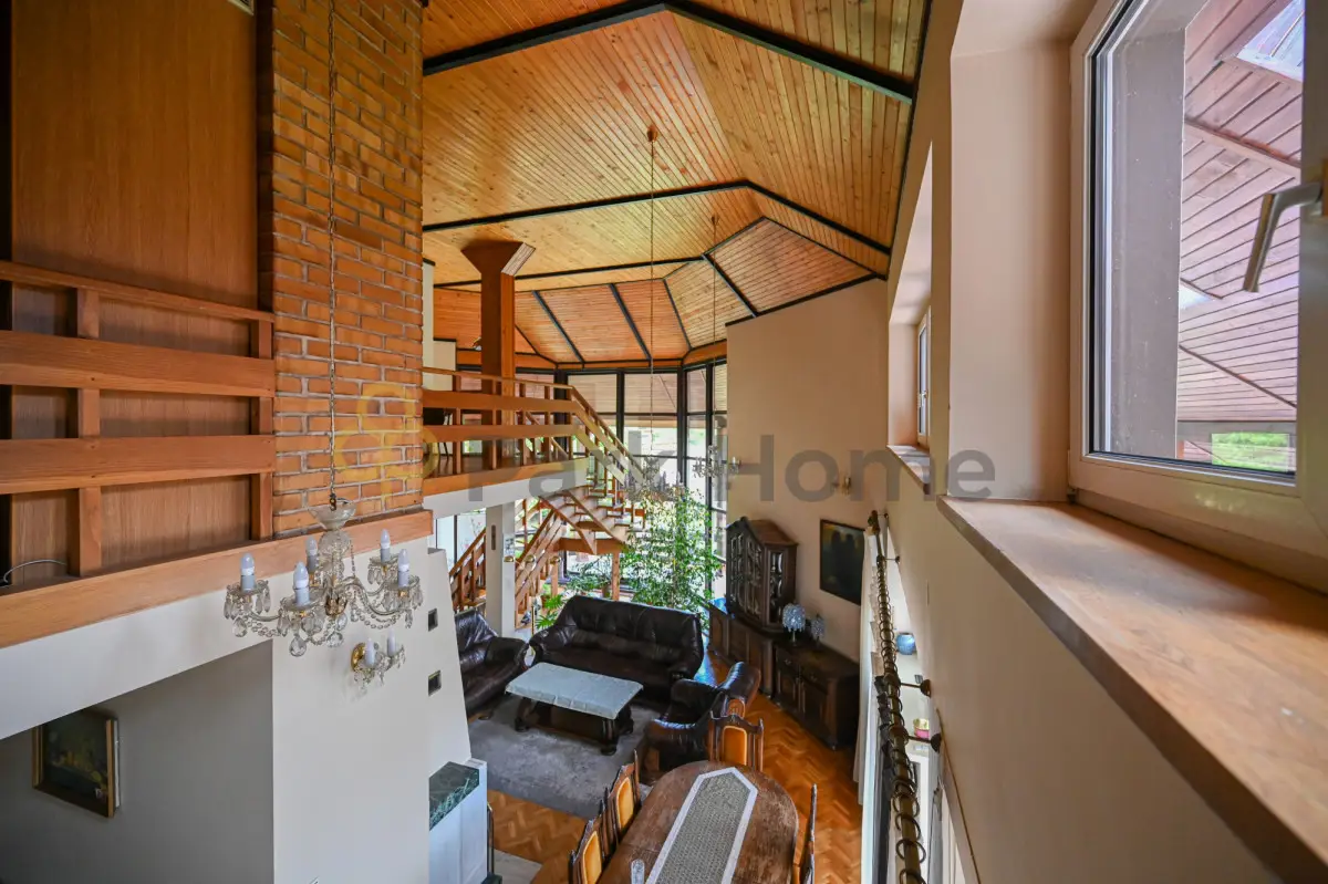Dom, 5 pokoi 295 m² na sprzedaż - Zielona Góra