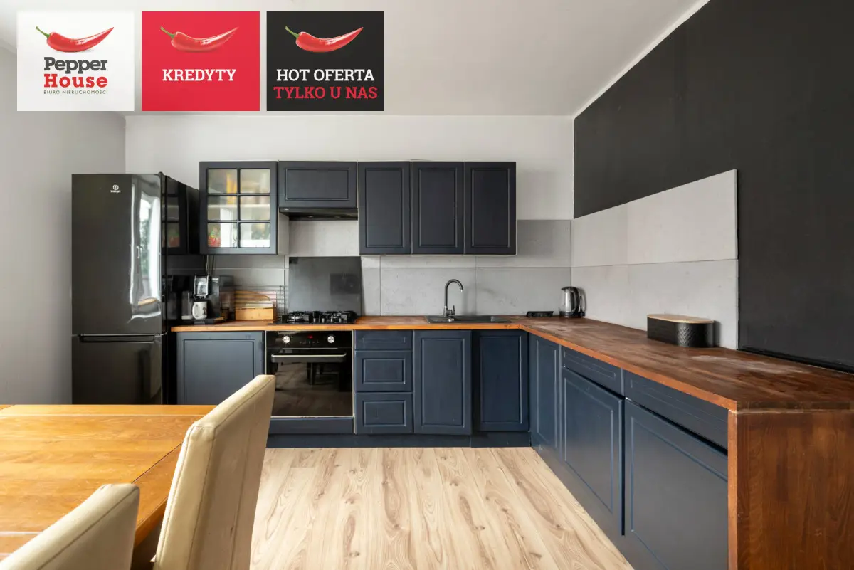 Przestronny dom lub trzy niezależne mieszkania