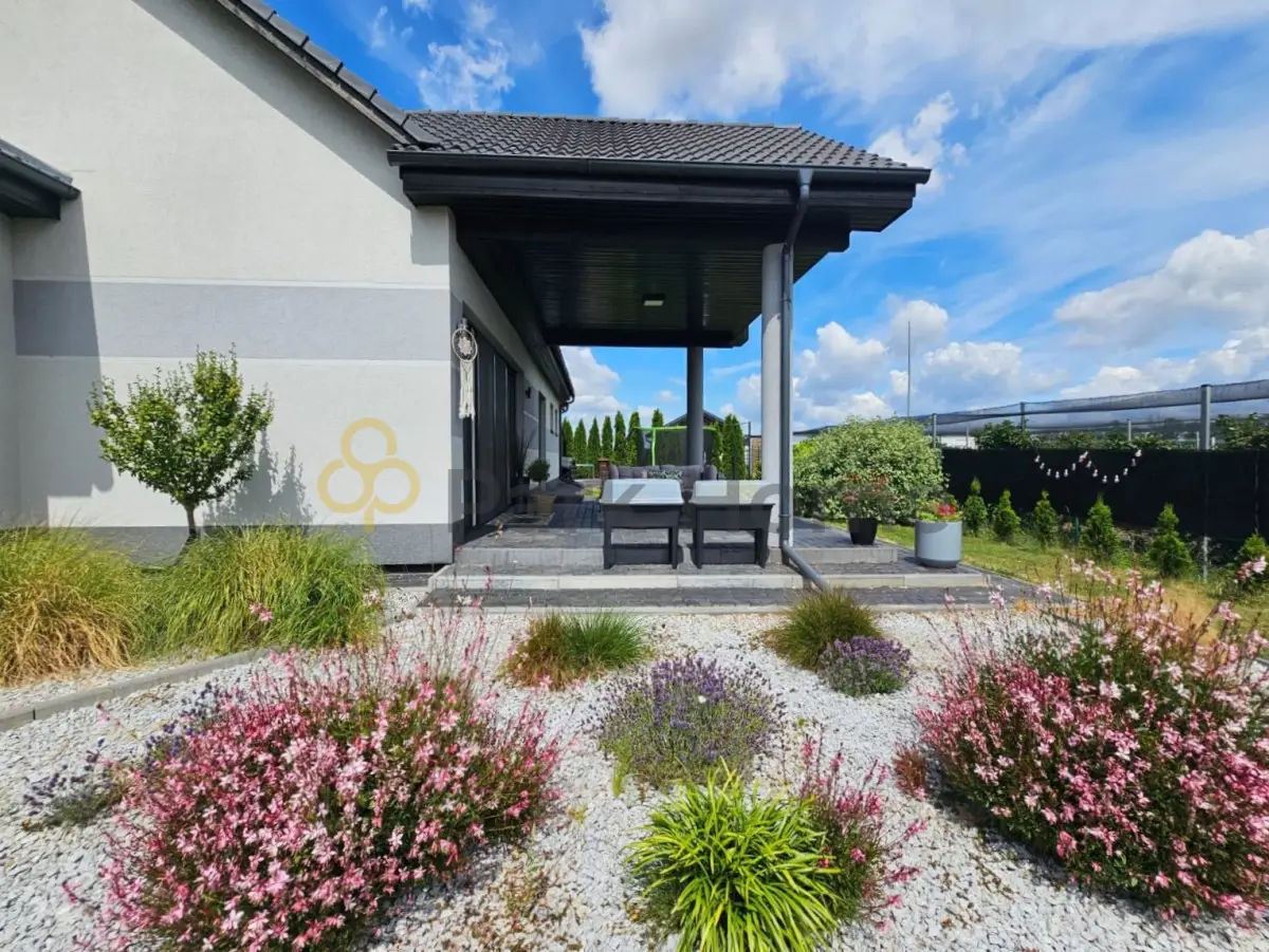 Świetny dom parterowy blisko Śremu/ sauna ogrodowa