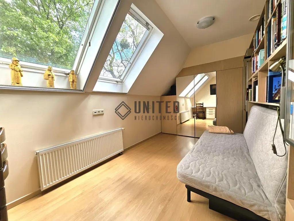 Dom na Zalesiu / Potencjał / Park / Prestiż