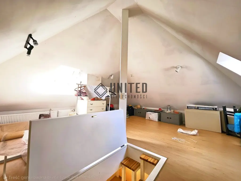 Dom na Zalesiu / Potencjał / Park / Prestiż