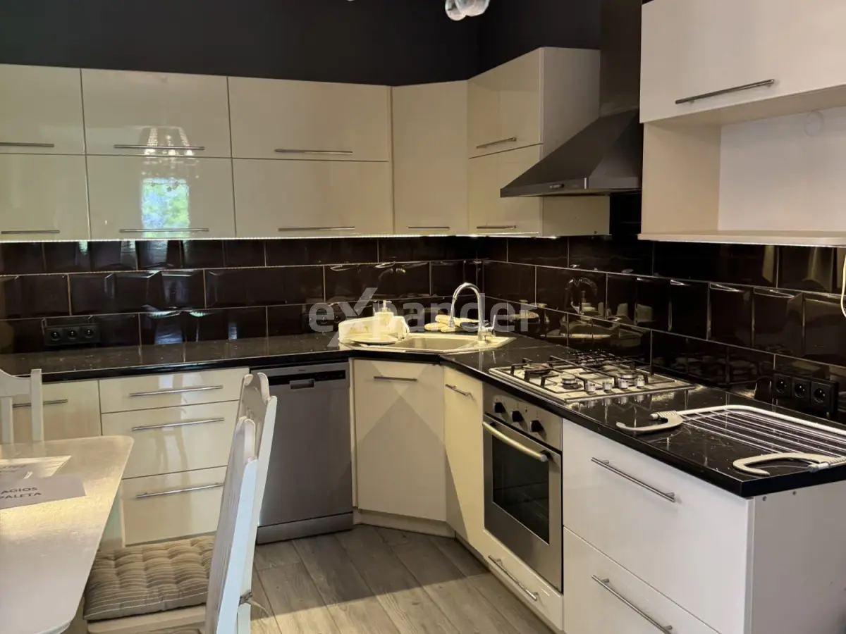 Dom jednorodzinny w cichej okolicy