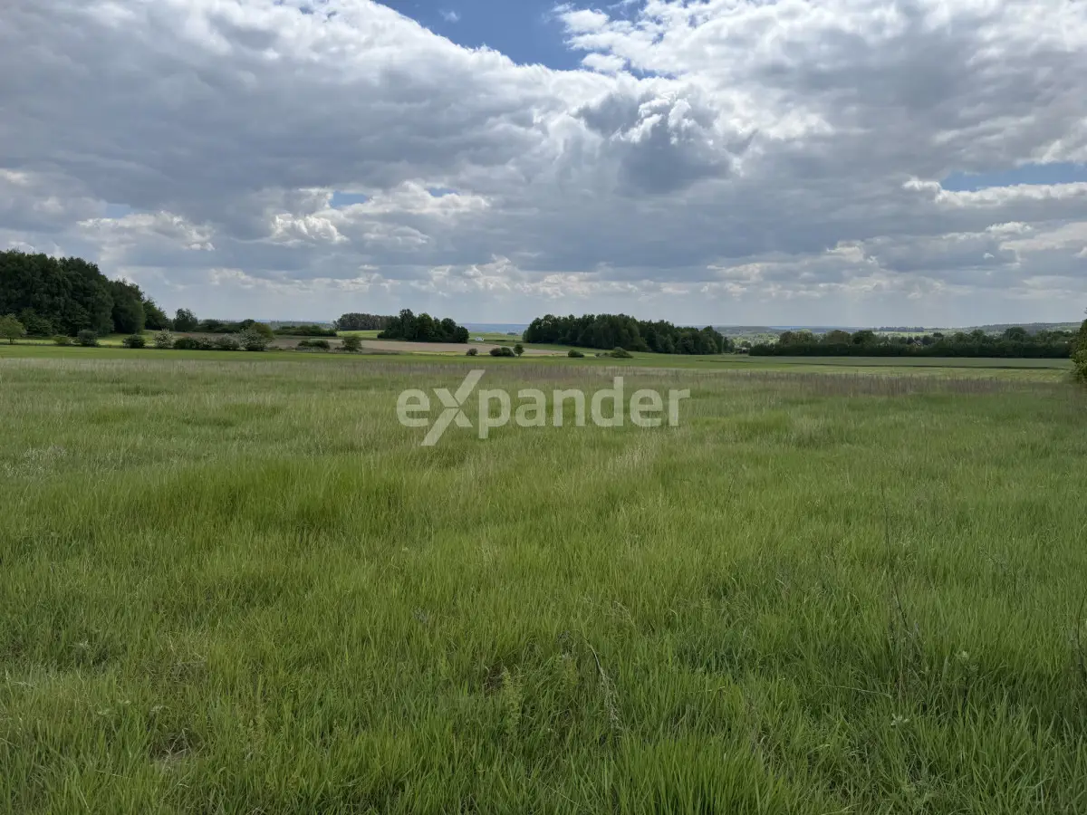 Działka o zabudowie mieszkaniowo-usługowej