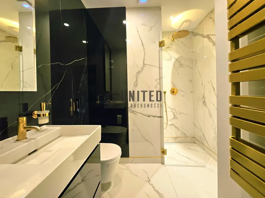 Dom na Jagodnie / LUX / Ogród / Prestiż