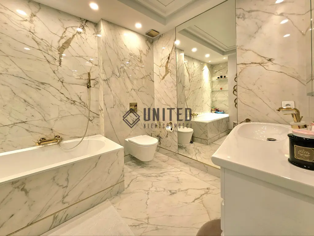 Dom na Jagodnie / LUX / Ogród / Prestiż