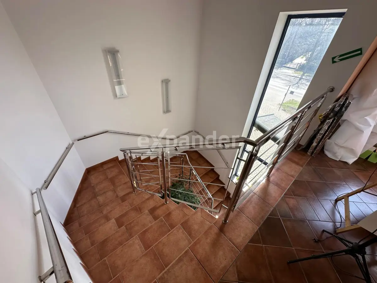 Uniwersalny obiekt produkcyjno-magazynowy