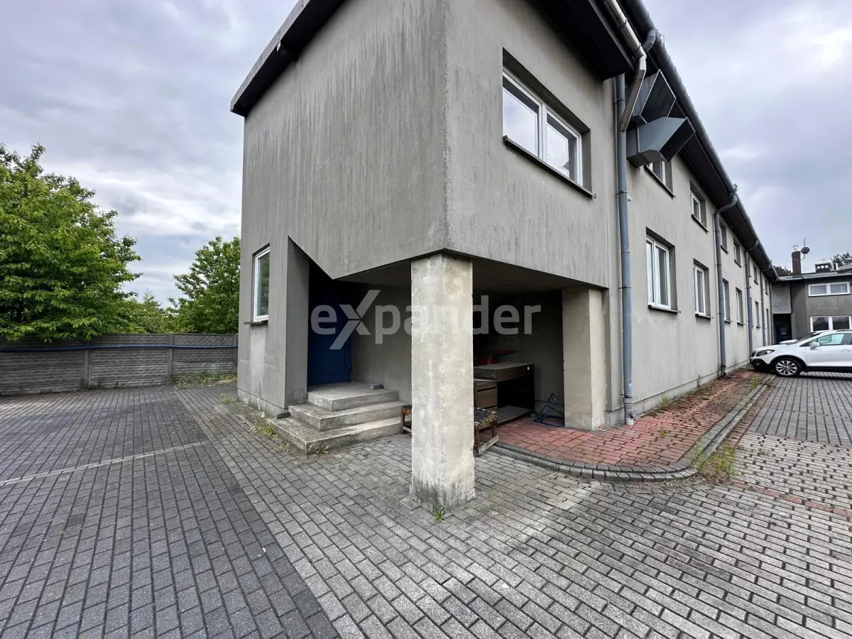 Uniwersalny obiekt produkcyjno-magazynowy