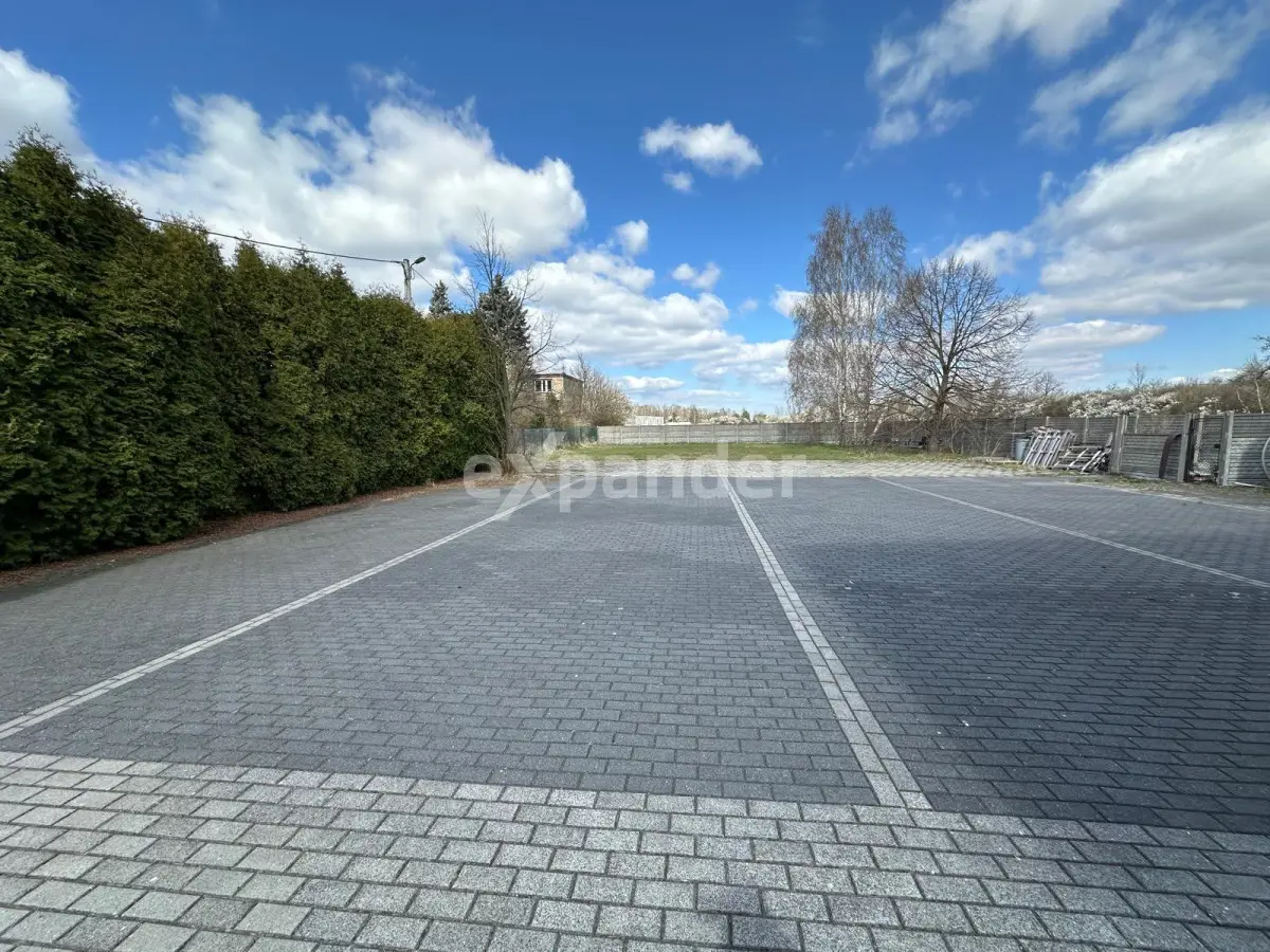 Uniwersalny obiekt produkcyjno-magazynowy