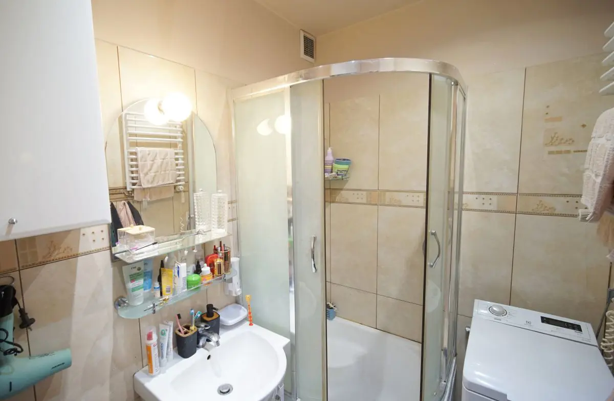 Osmeckiego, 3 pokoje, I piętro, 58m2, klimatyzacja