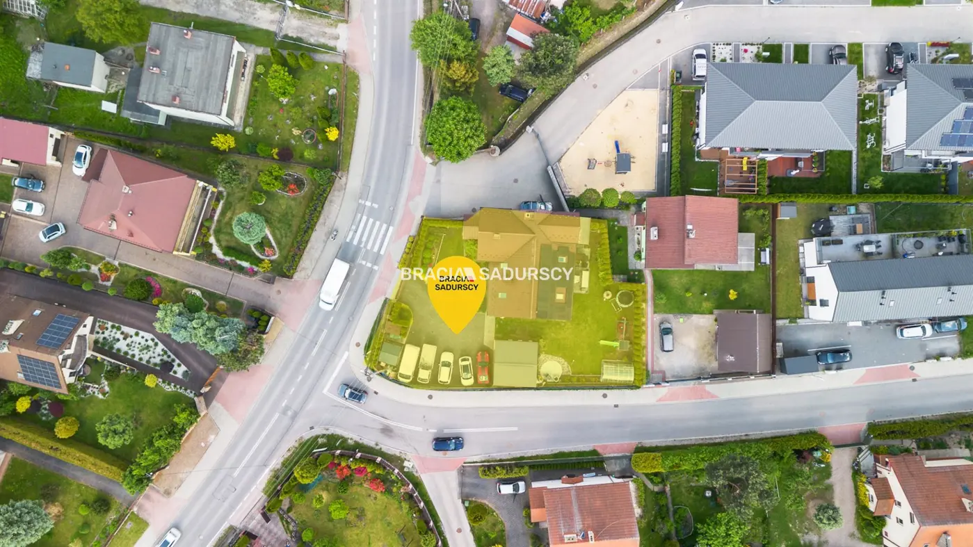 Dom/2-3 rodzinny/siedziba firmy/dobra komunikacja