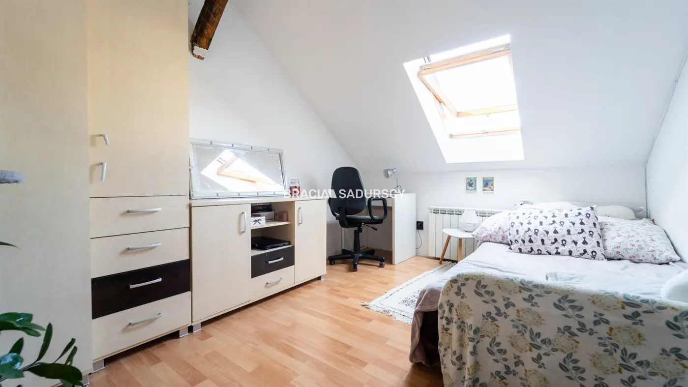 Dom z potencjałem – aż 4 mieszkania