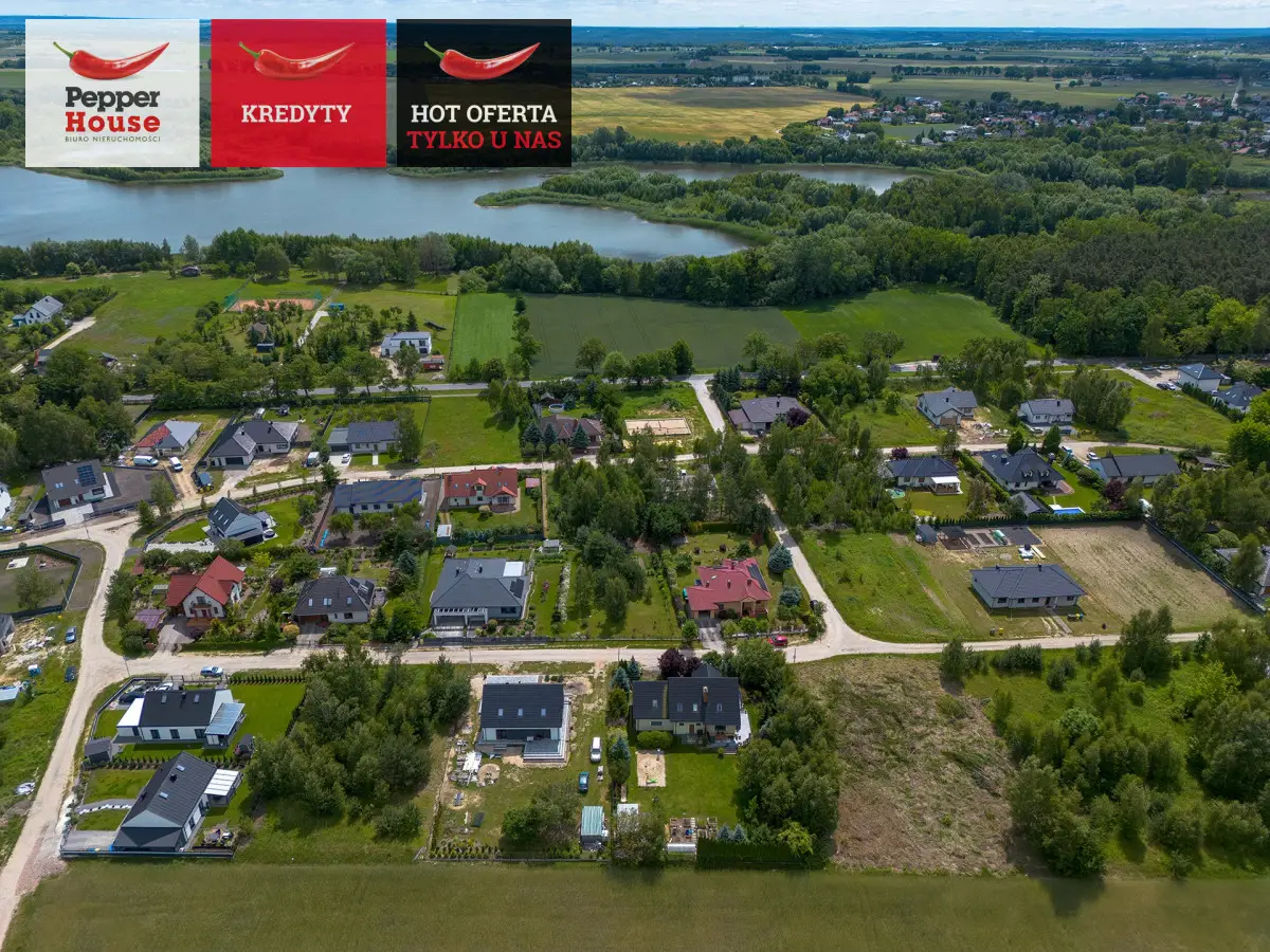 Działka budowlana blisko jeziora - Dobrcz