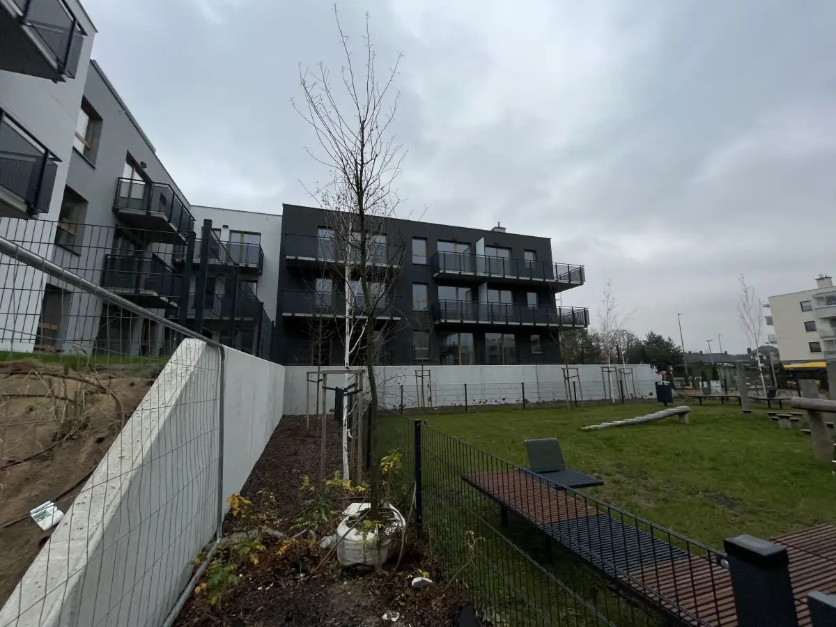 Okazja. Gotowe 3 pokoje z dwoma ogródkami