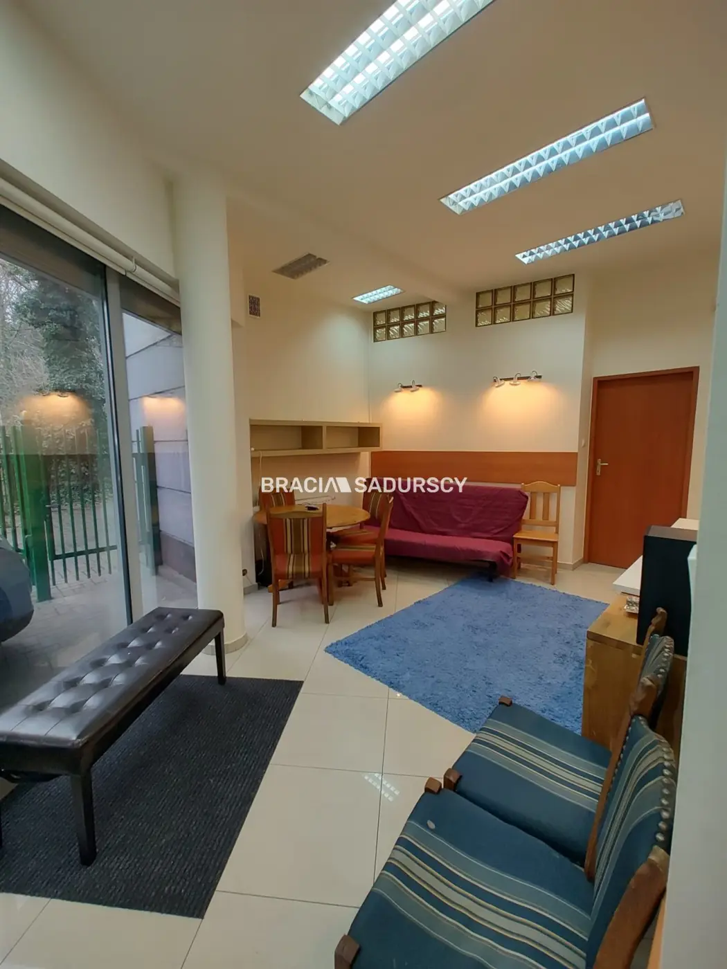 45m2 z parkingiem| Lokal lub Mieszkanie | Podgórze