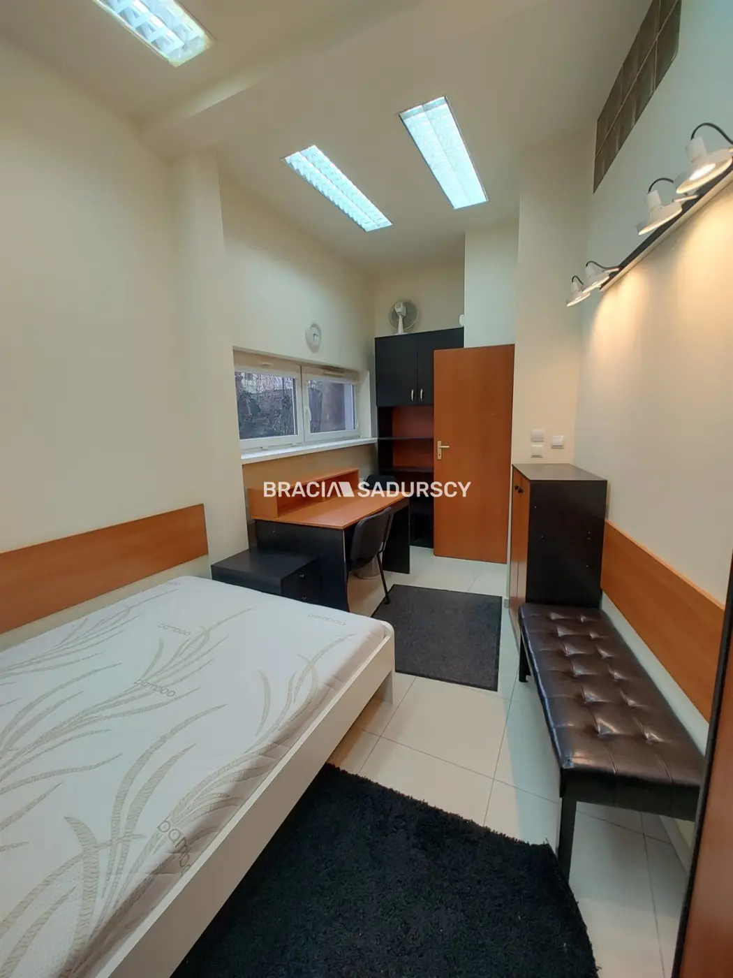 45m2 z parkingiem| Lokal lub Mieszkanie | Podgórze