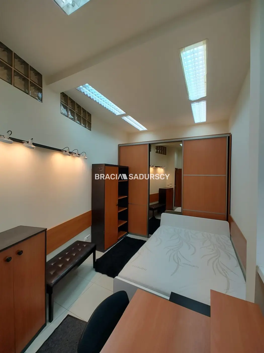 45m2 z parkingiem| Lokal lub Mieszkanie | Podgórze