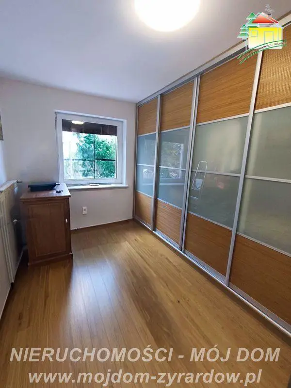 Atrakcyjny dom pod lasem