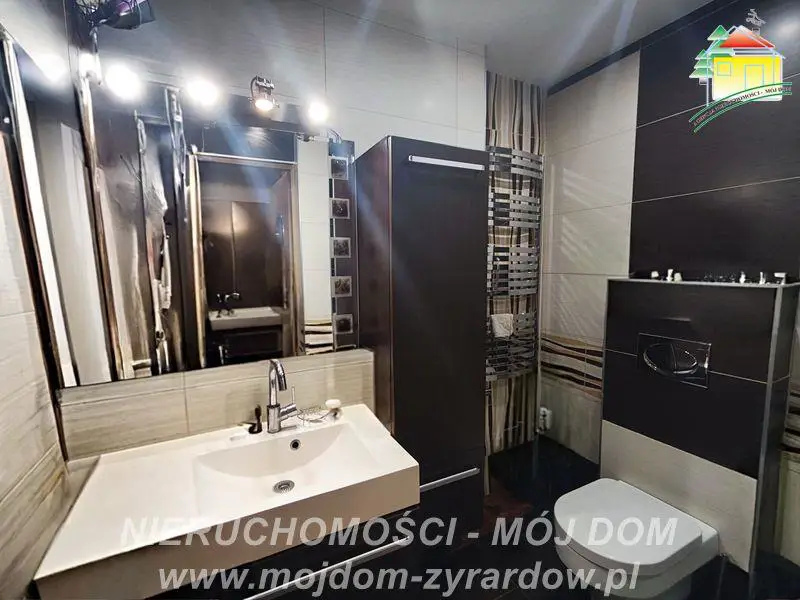 Atrakcyjny dom pod lasem