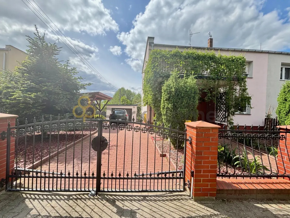 Dom w zabudowie bliźniaczej w Szprotawie