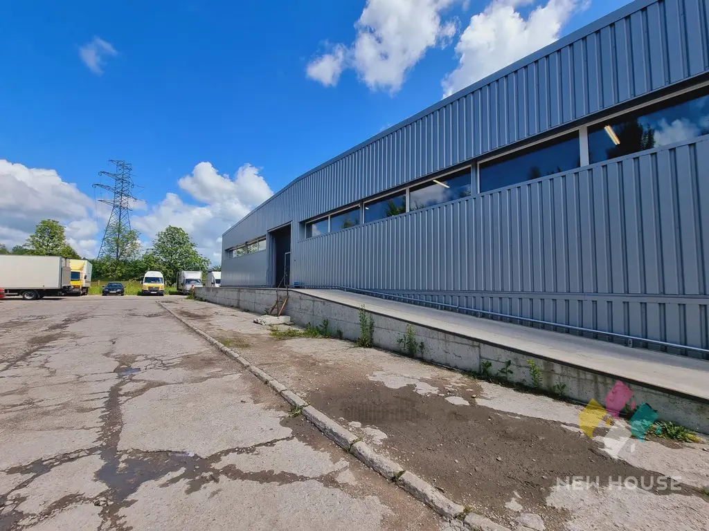 Magazyn 600 m2 - Sprzętowa