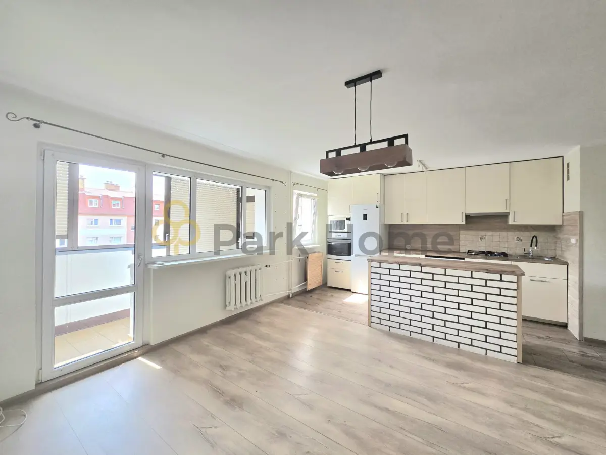 Rejtana - 3 pokoje, loggia, klimatyzacja