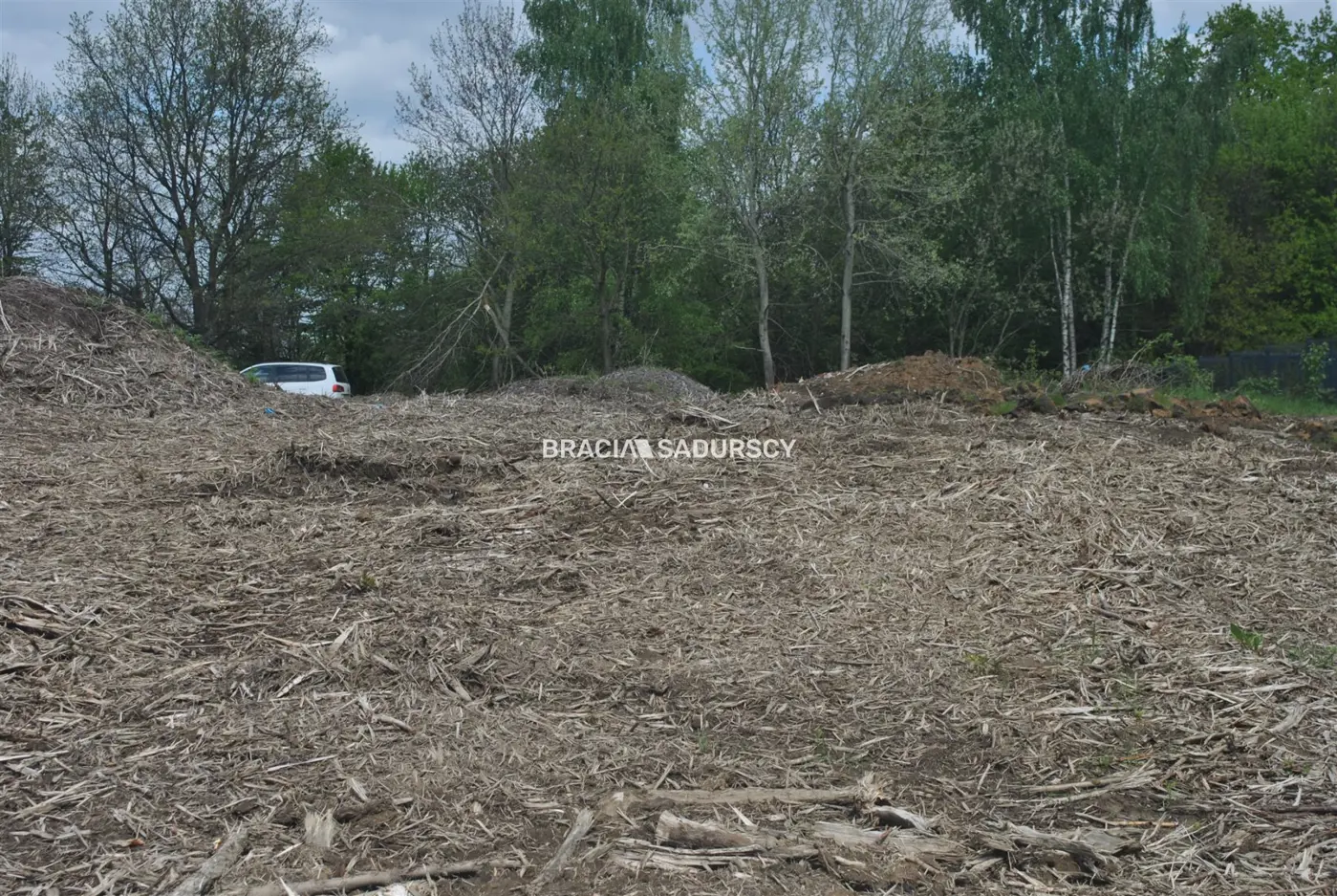 Działk MN2 przy ul. Magnoliowej w Wieliczce.