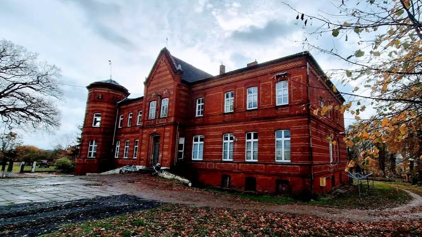 Mieszkanie w Pałacu Lubiatowo