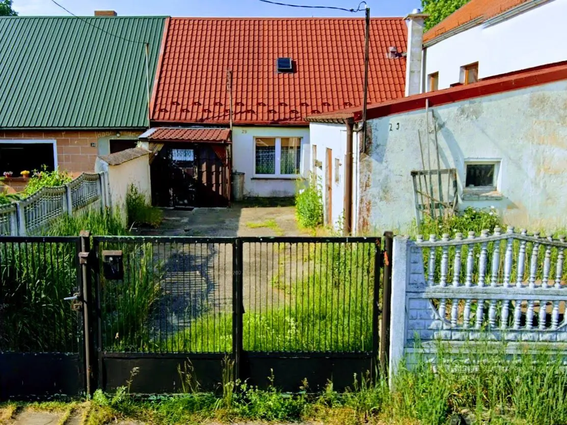 Mała , Przytulna Chatka