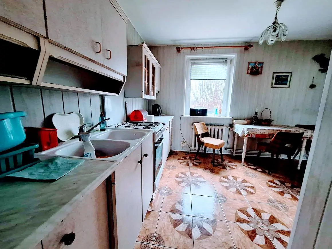 Mała , Przytulna Chatka