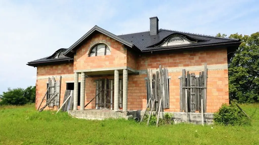 Rezydencja na Wzgórzu z Panoramicznym Widokiem