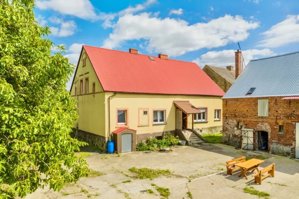 Dom na sprzedaż, 250m2