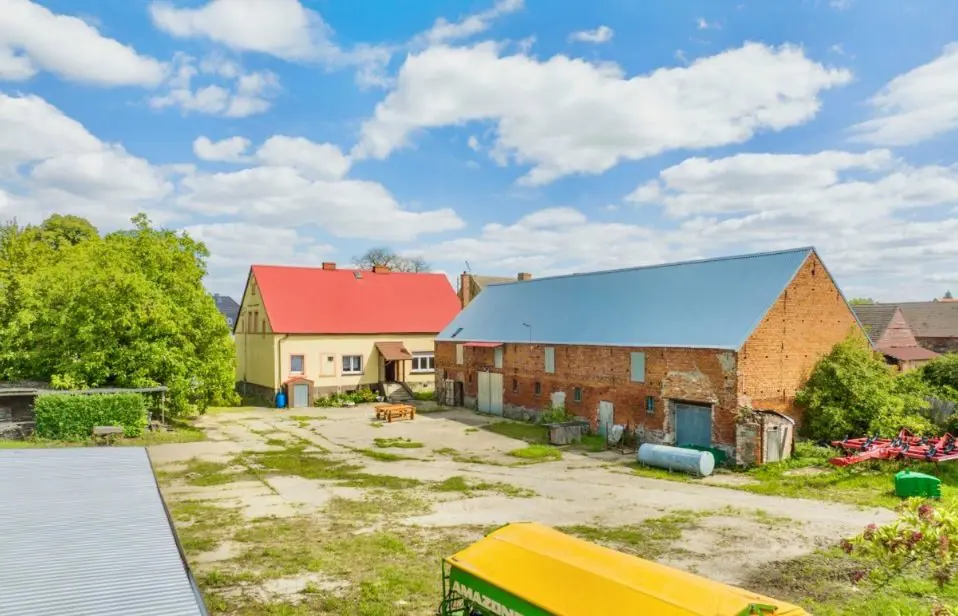 Dom na sprzedaż, 250m2